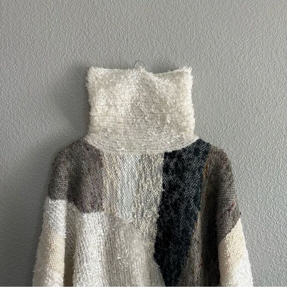 Vtg TJW Medium Turtleneck Dolman Sleeve Abstract Chunky Sweater White Taupe Crm - Picture 4 of 7